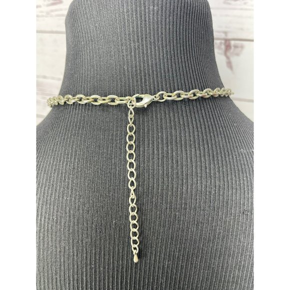 Marrakesh Soleil Like Silver Hammered Layered Metal Fashion Necklace - Picture 2 of 7